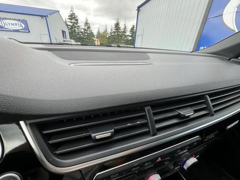 Used 2017 Audi Q7 3.0T Premium Plus AWD/4WD image 33