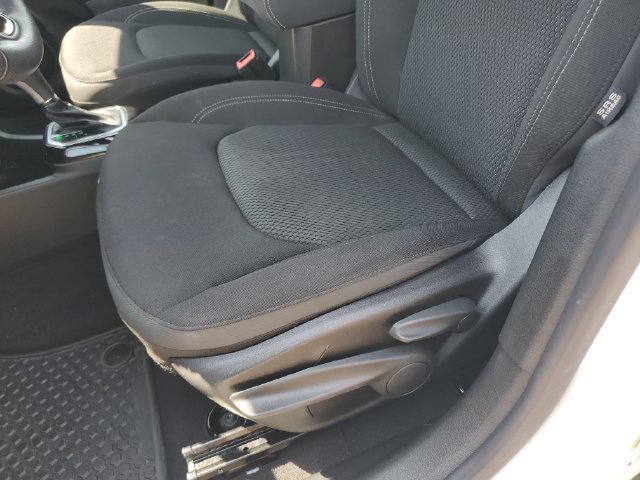 Certified 2022 Jeep Renegade Altitude AWD/4WD image 21
