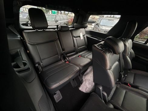 New 2025 Ford Expedition Tremor image 36