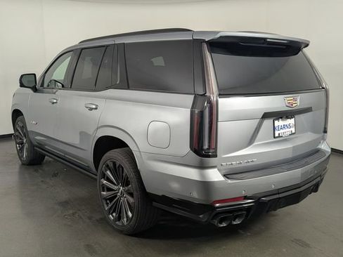 Used 2025 Cadillac Escalade V w/ LPO, Floor Liner Package image 6