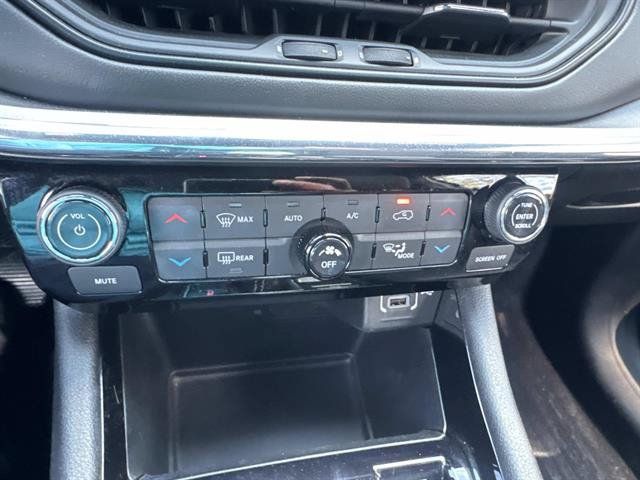 Used 2022 Jeep Compass High Altitude AWD/4WD image 15