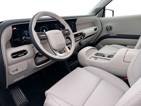 New 2026 Hyundai Palisade Calligraphy FWD image 33