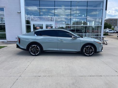 Used 2025 Kia K4 GT-Line w/ GT-Line Sunroof Package FWD image 4