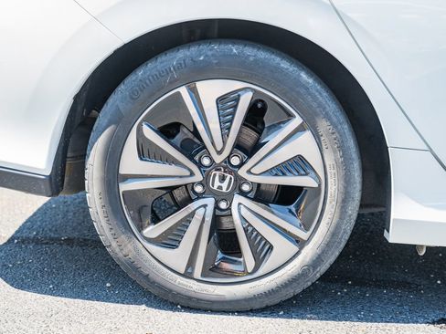 Used 2017 Honda Civic EX image 16