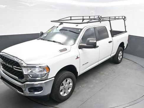 Used 2023 RAM 2500 Big Horn w/ Level 1 Equipment Group AWD/4WD image 31