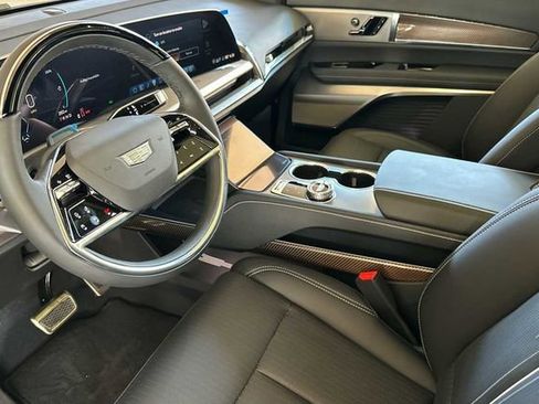 New 2026 Cadillac Vistiq Sport w/ LPO, Floor Liner Package image 10