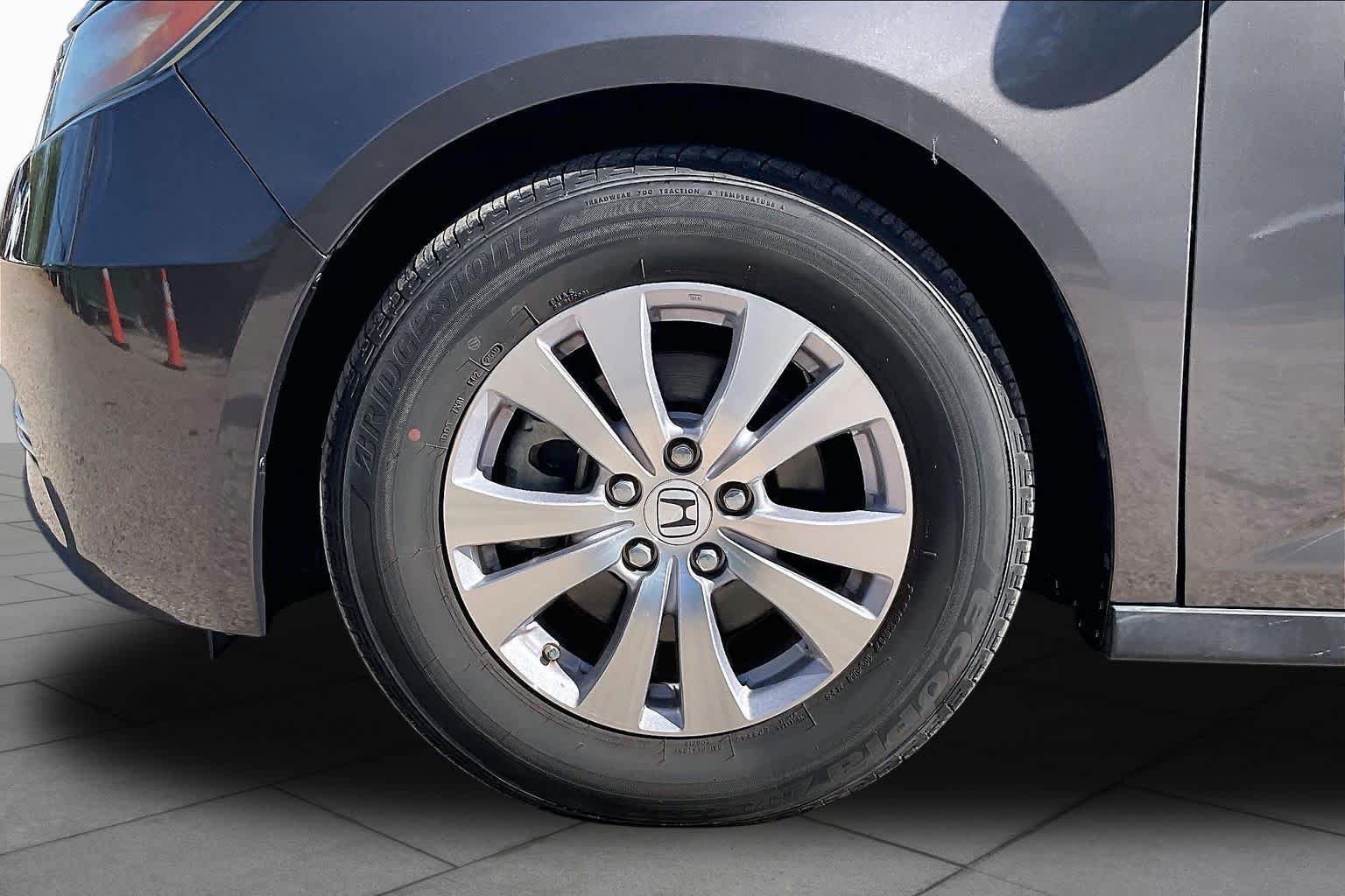 Used 2016 Honda Odyssey EX-L image 11