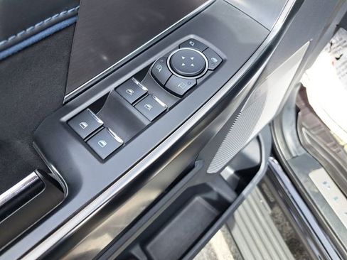 Used 2024 Ford F150 Platinum w/ FX4 Off-Road Package image 14