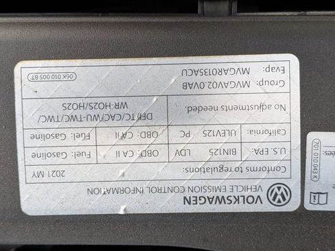 Used 2021 Volkswagen Arteon SE image 22