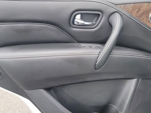 Used 2022 INFINITI QX80 Premium Select w/ Cargo Package image 12