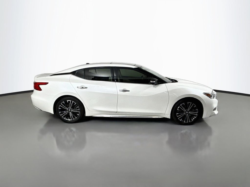 Used 2018 Nissan Maxima Platinum FWD image 4