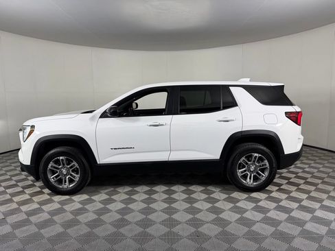 Used 2025 GMC Terrain Elevation AWD/4WD image 11