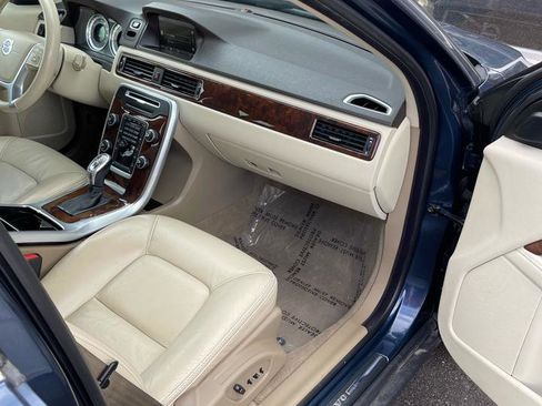 Used 2013 Volvo XC70 T6 image 20