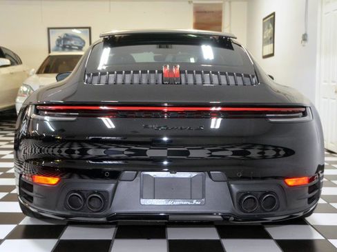 Used 2020 Porsche 911 GT3 RS image 9