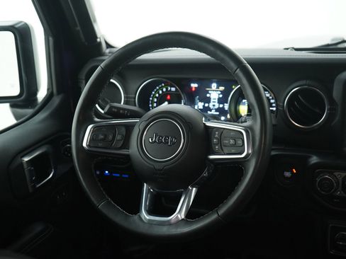 Used 2023 Jeep Wrangler Unlimited Sahara w/ Cold Weather Group image 14