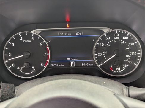 Used 2021 Nissan Sentra SR w/ SR Premium Package image 10