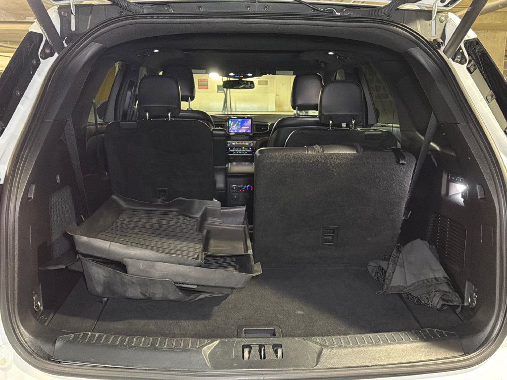 Used 2020 Ford Explorer Limited AWD/4WD image 6