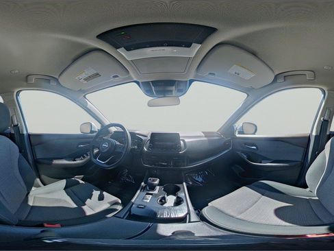 Used 2023 Nissan Rogue SV FWD image 9