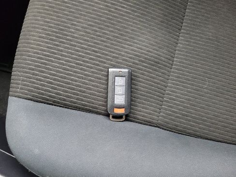 Used 2016 Mitsubishi Lancer SE AWD/4WD image 32