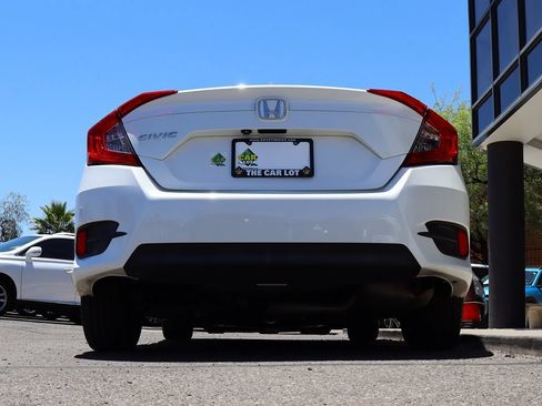 Used 2018 Honda Civic EX image 12