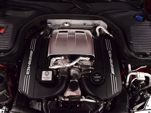 Used 2021 Mercedes-Benz GLC 63 AMG 4MATIC image 34