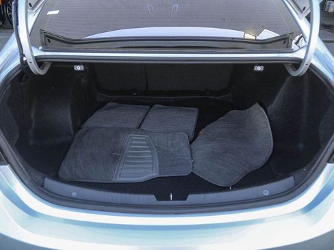 Used 2021 Chevrolet Malibu LT FWD image 25
