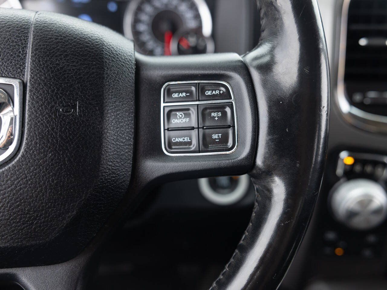 Used 2015 RAM 1500 Sport AWD/4WD image 41
