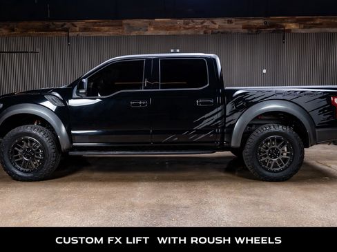Used 2018 Ford F150 Raptor w/ Equipment Group 802A Luxury image 5