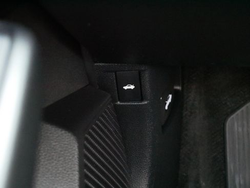 Certified 2023 Honda Accord EX image 27