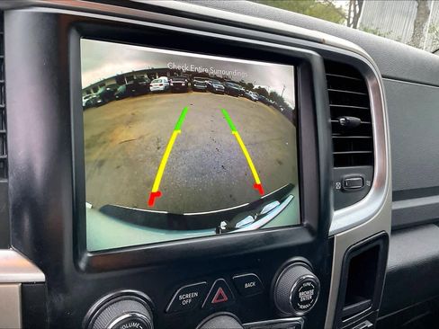 Used 2018 RAM 1500 Lone Star image 26