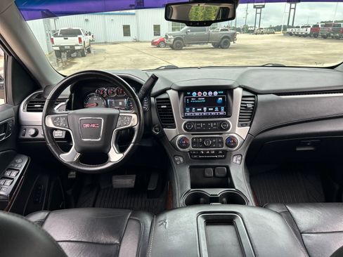 Used 2018 GMC Yukon SLT w/ Open Road Package AWD/4WD image 21