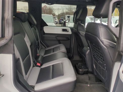 Used 2023 Ford Bronco Big Bend image 24