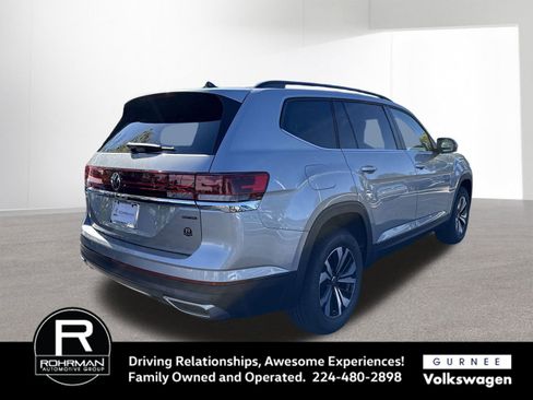 New 2026 Volkswagen Atlas SE image 9