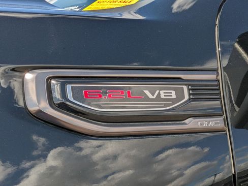 Used 2022 GMC Sierra 1500 AT4X image 26