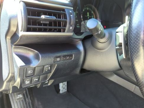 Used 2019 Lexus IS 300 image 14