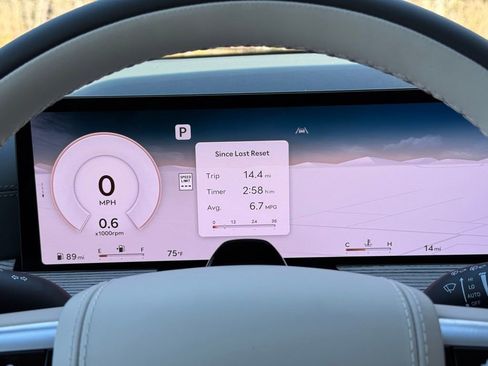 Used 2025 Genesis GV80 3.5T Prestige image 34