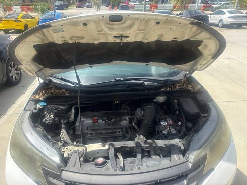 Used 2012 Honda CR-V LX image 15