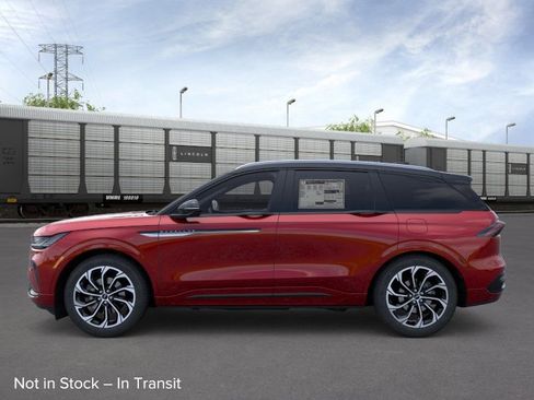 New 2026 Lincoln Nautilus Reserve AWD/4WD image 3