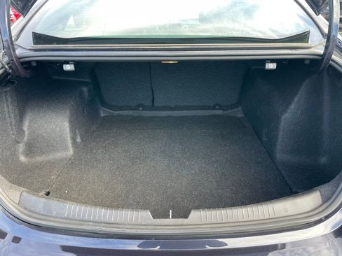 Used 2023 Chevrolet Malibu LT FWD image 29