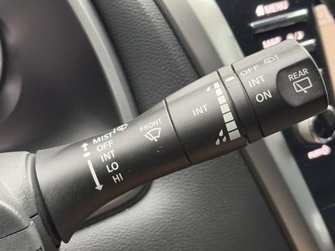 Certified 2024 Nissan Murano Platinum w/ Cargo Package image 25