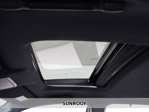 Used 2022 Honda Passport Elite image 4