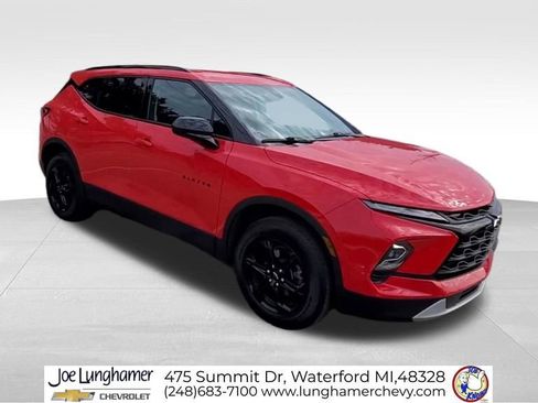 Certified 2023 Chevrolet Blazer LT w/ Convenience Package AWD/4WD image 2