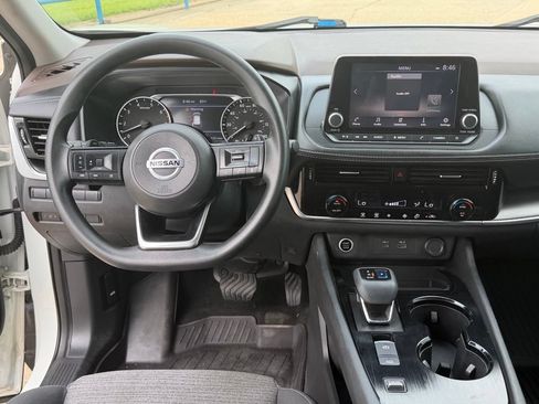 Used 2021 Nissan Rogue SV FWD image 23