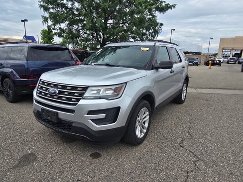 Used 2016 Ford Explorer 4WD image 11