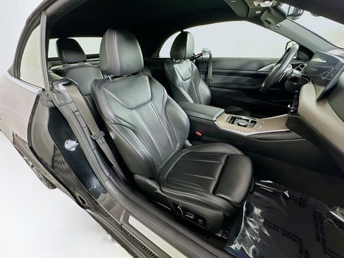 Used 2025 BMW 430i Convertible image 27