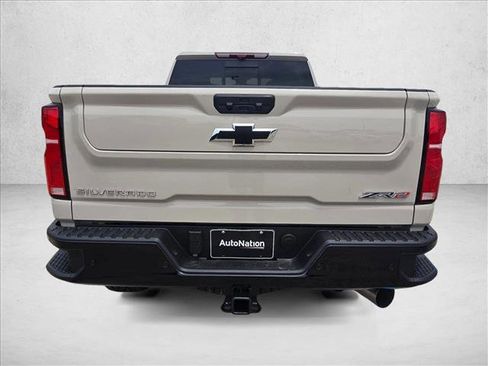 New 2026 Chevrolet Silverado 2500 ZR2 AWD/4WD image 8