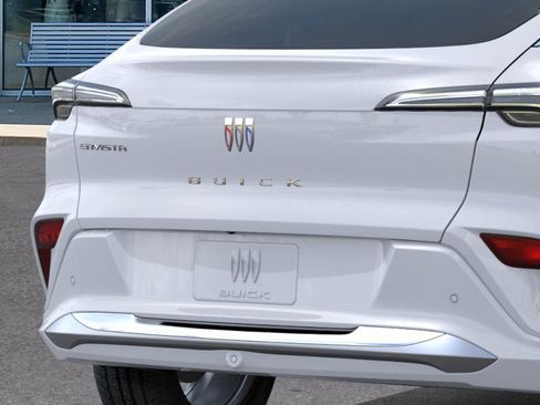 New 2026 Buick Envista Avenir image 16
