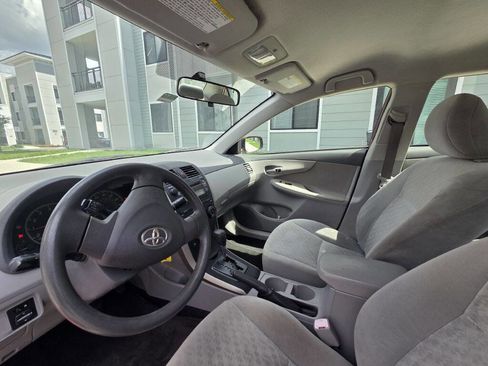 Used 2009 Toyota Corolla FWD image 30