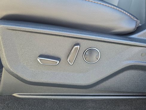 Certified 2025 Ford F150 Lightning Lariat image 15