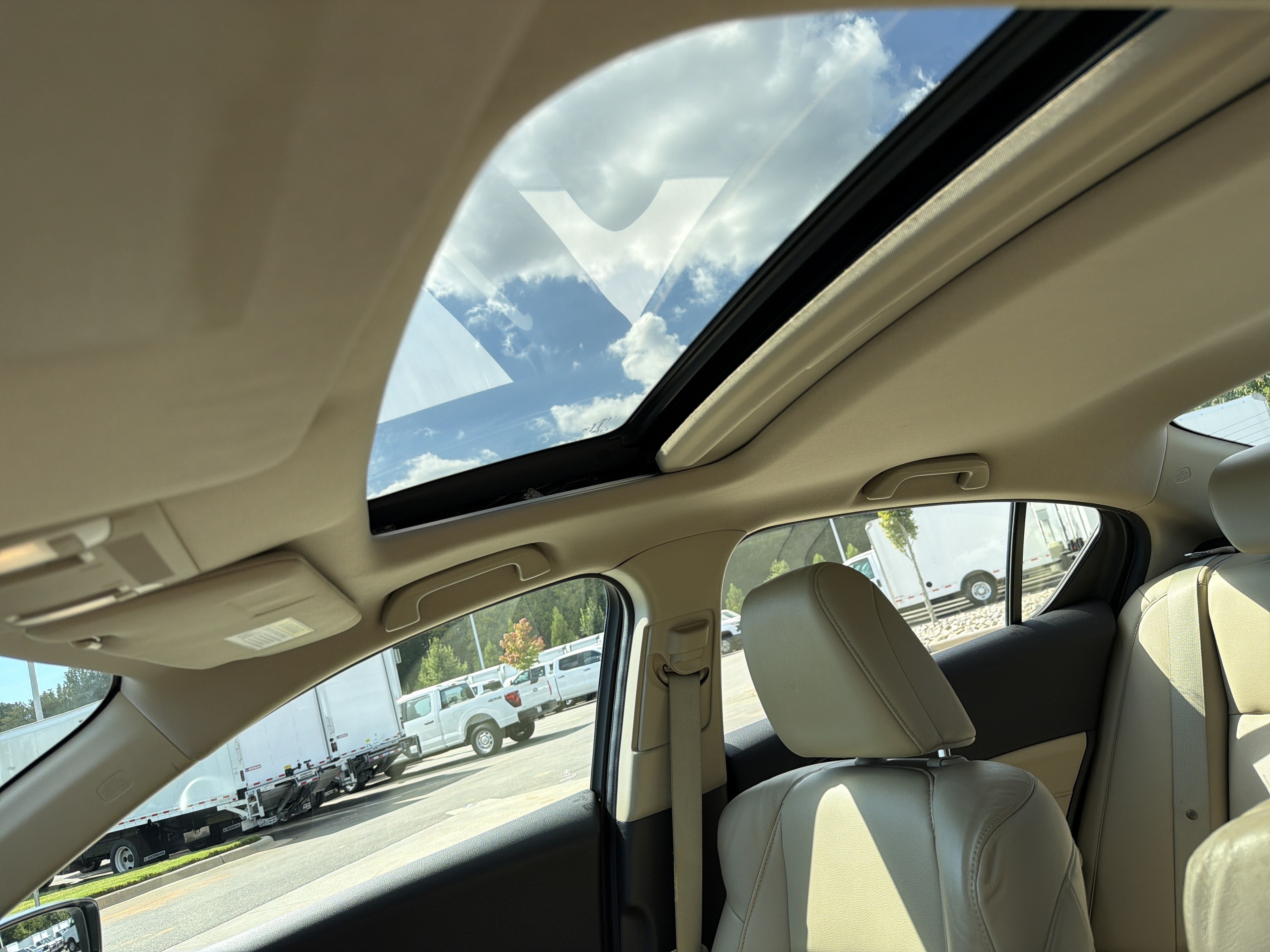 Certified 2017 Acura ILX FWD image 27
